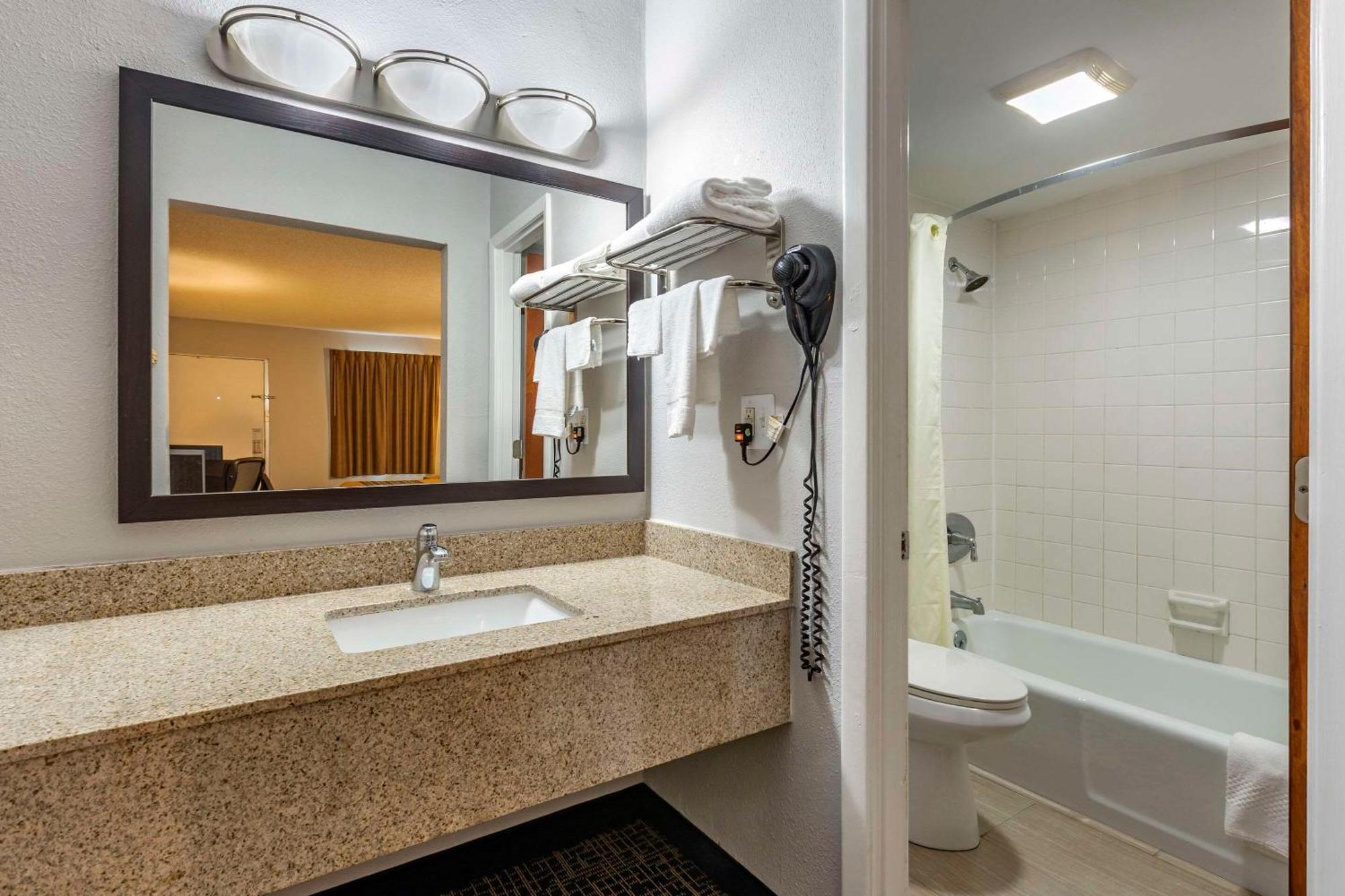 Rodeway Inn Union Ngoại thất bức ảnh